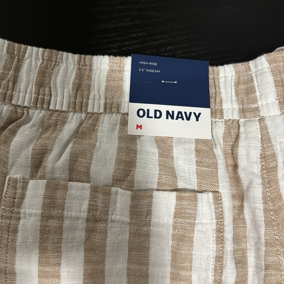 Old Navy Shorts NWT - Picture 7 of 7